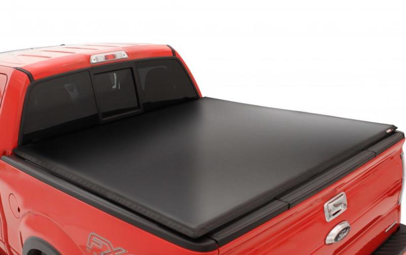 LUND 05-12 Dodge Dakota (6.5ft. Bed w/o Utility TRack) Genesis Tri-Fold Tonneau Cover - Black