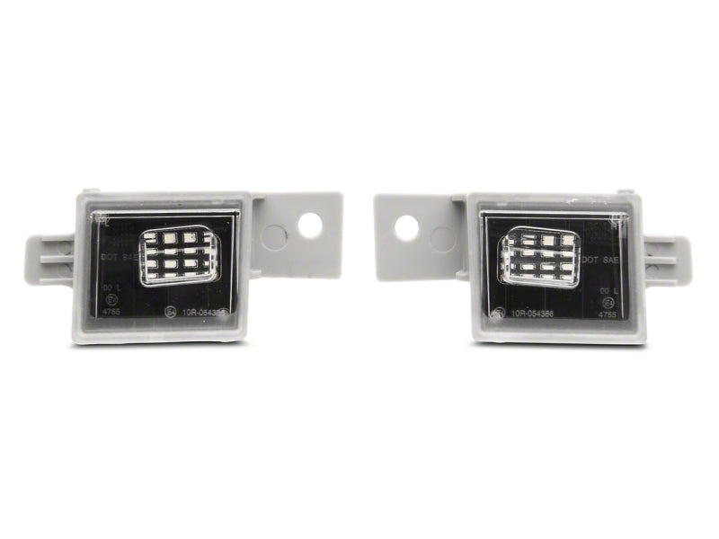 RAXIOM 14-18 Chevrolet Silverado 1500 Axial Series LED License Plate Lamps