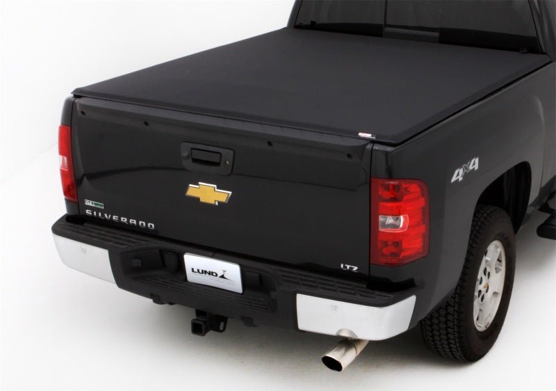 LUND 99-07 Chevy Silverado 1500 (6.5ft. Bed) Genesis Elite Tri-Fold Tonneau Cover - Black