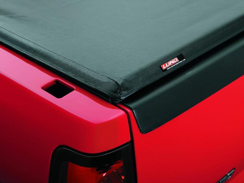 LUND 19-23 Ford Ranger (5ft Bed) Genesis Roll Up Tonneau Cover - Black