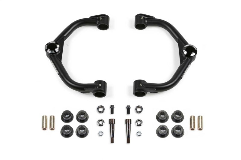 FABTECH 2020 GM 2500HD/3500HD 4WD 6in Lift System - Uniball UCA Kit